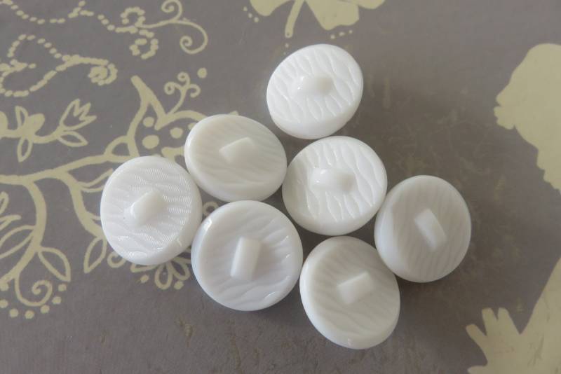 7 Alte Glasknöpfe 18mm Sammlerknöpfe 50Er Jahre Neugablonz Nos von SusiQuButtons