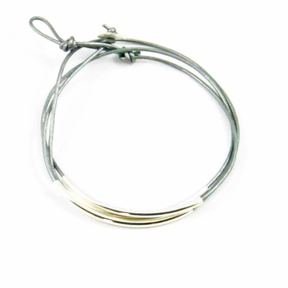 Leder Wrap Armband Silber Und "Lori" Triple Leder-Armband, Perlen Lederarmband Leder Wrap Armband Silber Und "Lori" Triple Leder-Armband, Perlen Lederarmband von SuzAndRoo