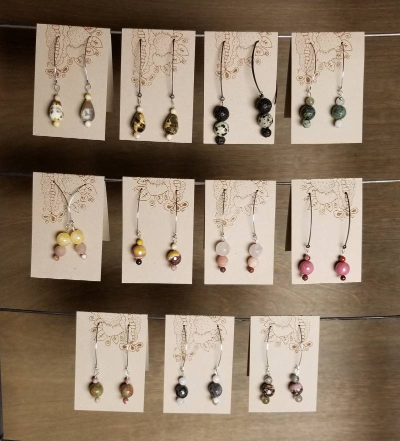 Heilende Stein Ohrringe Heilende Stein Ohrringe von SuzannasCreationsAK