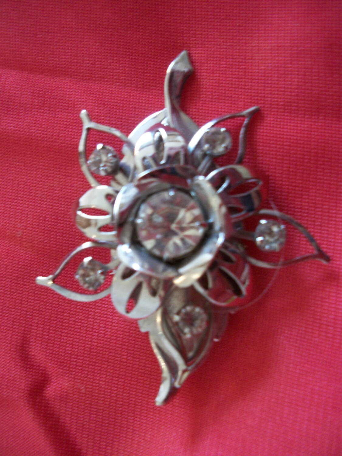 Brosche Große Silber Farbig 1950 Er1950 Mit 6 Punkten & Steine | #0294 Brosche Große Silber Farbig 1950 Er1950 Mit 6 Punkten & Steine | #0294 von Suzannesgold