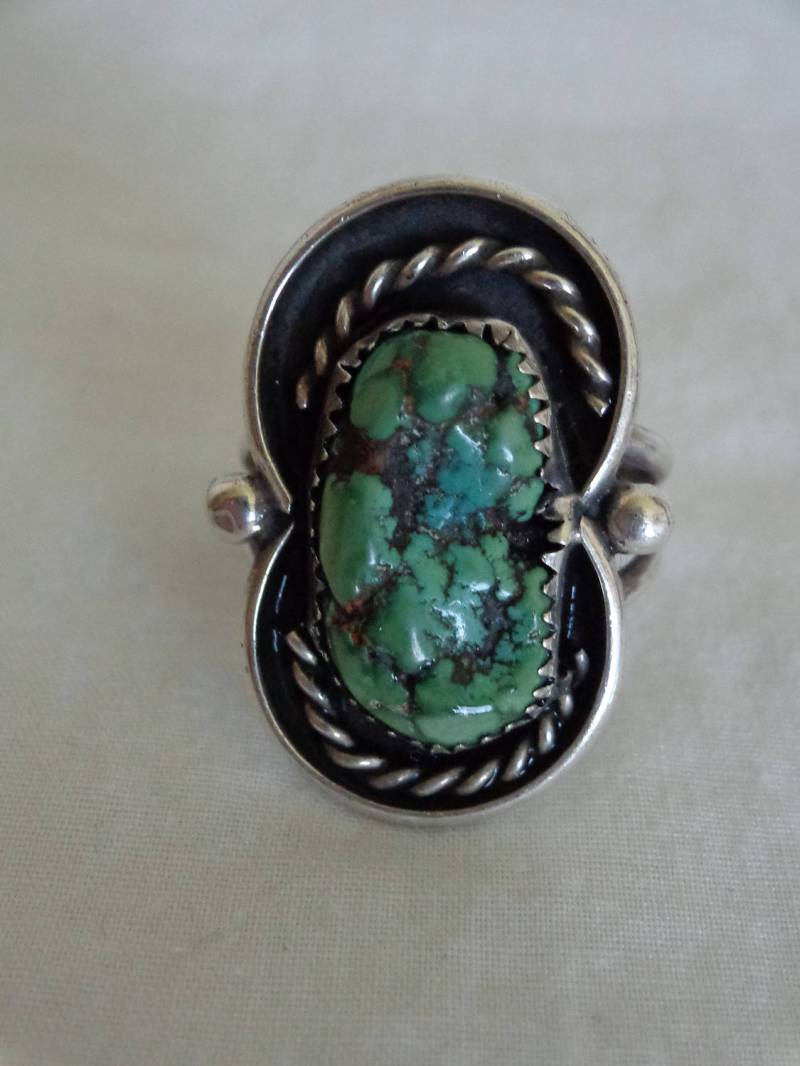 Herren Türkis Größe 9 1/2 Ring Geformt Wie Eine Zahl 8 | #1162 Herren Türkis Größe 9 1/2 Ring Geformt Wie Eine Zahl 8 | #1162 von Suzannesgold