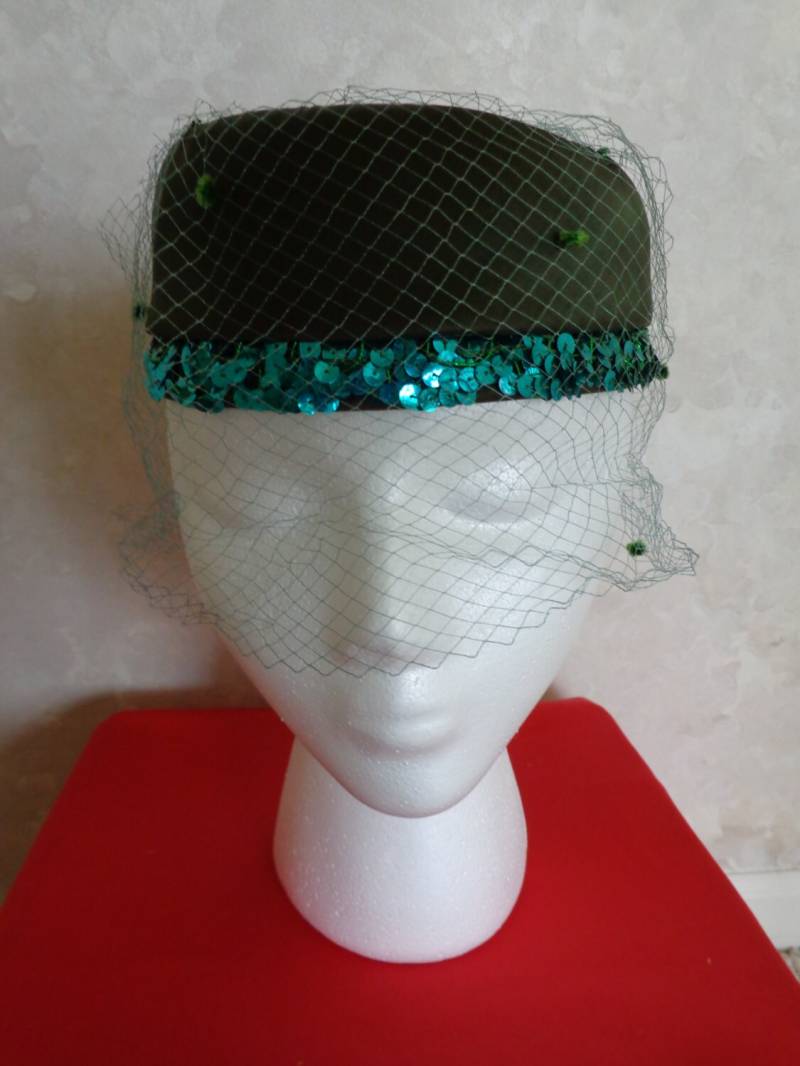 Pillbox Vintage Aqua Netted Hut Mit Pailletten Rimming | #0643 Pillbox Vintage Aqua Netted Hut Mit Pailletten Rimming | #0643 von Suzannesgold
