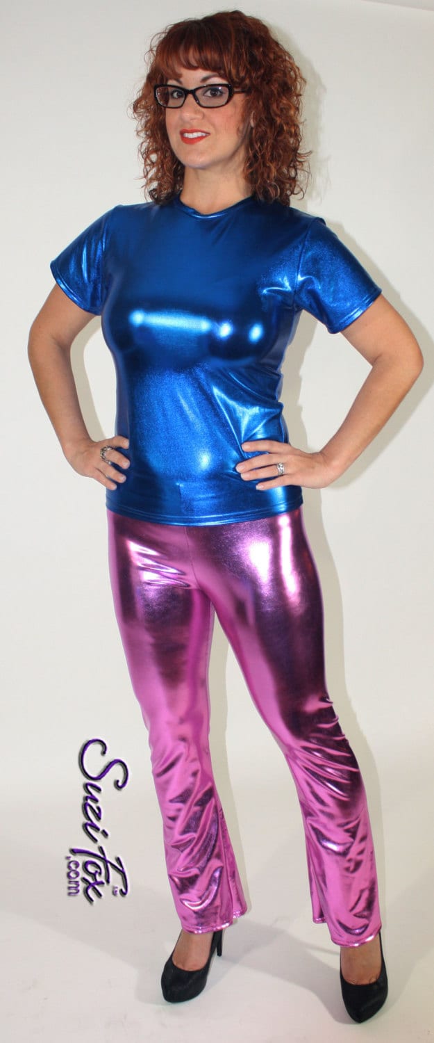 Boot Cut, Hiphugger Hose Von Suzi Fox Aus Glänzendem Metallic Foil Beschichteten Spandex von SuziFox