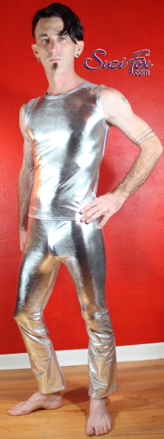 Herren Hiphugger Boot Cut Hose Von Suzi Fox Aus Glänzendem Metallic Foil Beschichteten Spandex von SuziFox