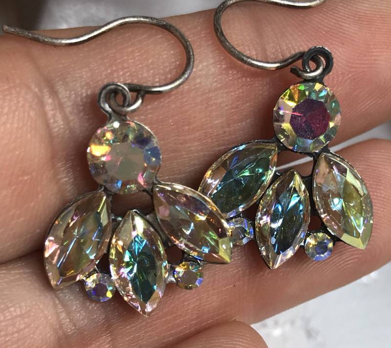 Vintage Swarovski Kristall Ab Floral Ohrringe Hochzeit Schmuck Für Den Abschlussball Vintage Swarovski Kristall Ab Floral Ohrringe Hochzeit Schmuck Für Den Abschlussball von SuzieQsGiftShop