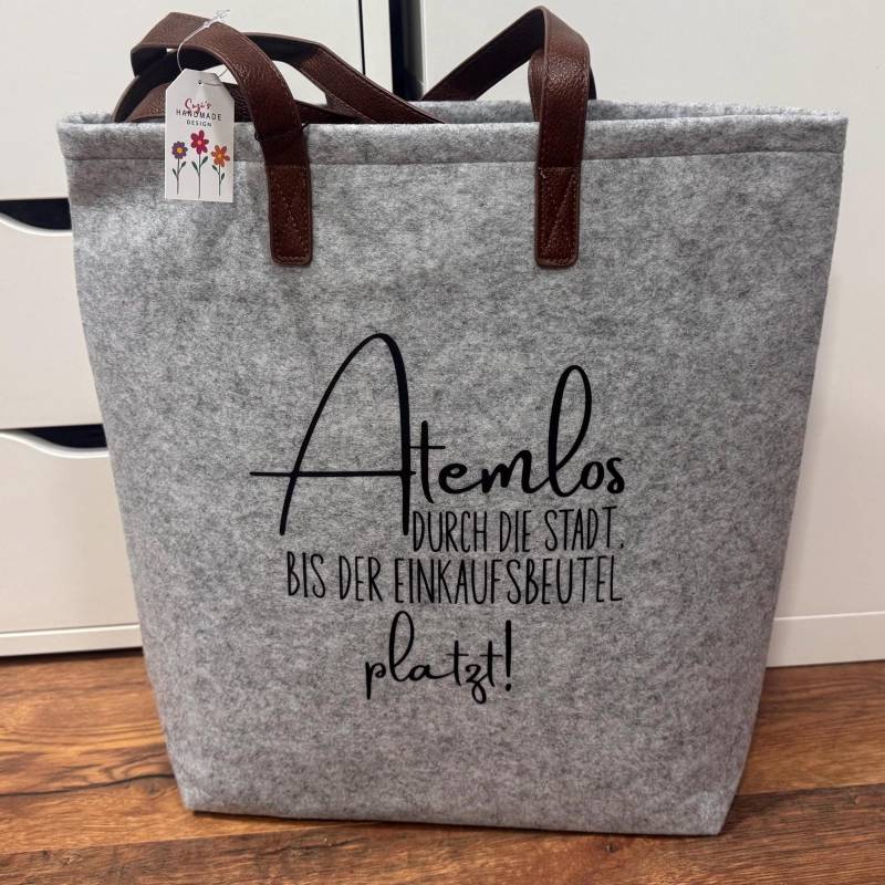 Personalisierte Filztasche Shopper Aus Filz "Atemlos" Geschenk Personalisiert Mit Namen - Personalisierte Tasche von SuzisHandmadeDesign