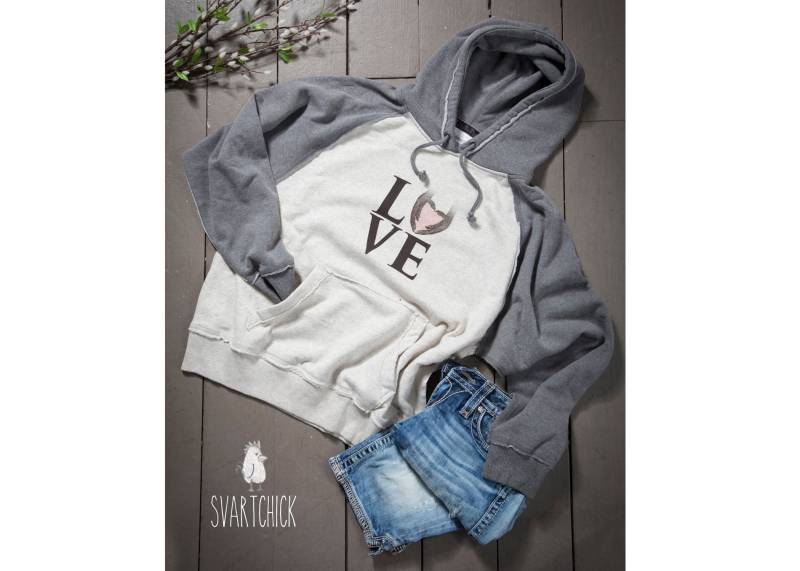 Love Vintage Sweatshirt Love Vintage Sweatshirt von SvartChick
