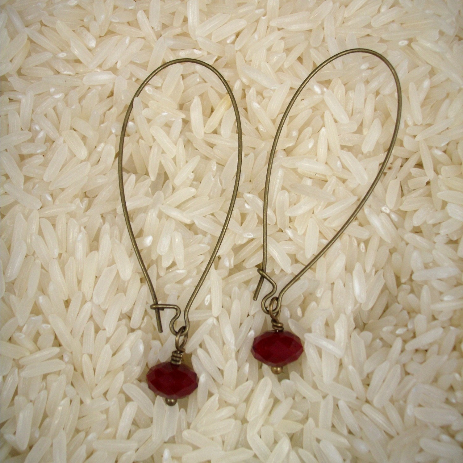 Rubin Quarz Auf Messing von SwanDiveJewelry