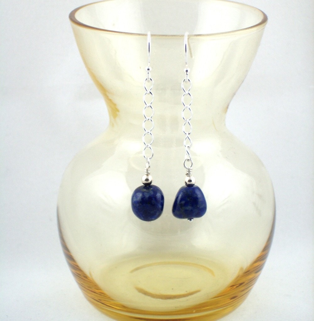 Tiefblauen Lapis Ohrringe von SwanDiveJewelry