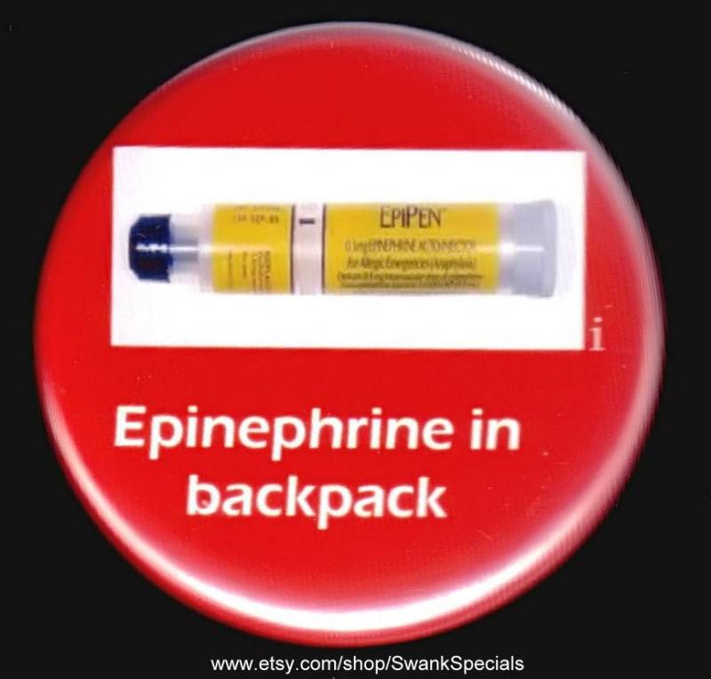 Epinephrin Im Rucksack - Als Button Oder Magnet von SwankSpecials