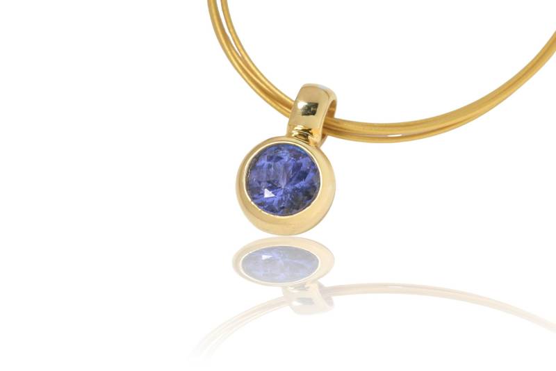 Aaa Tansanit 22K Gold/Silber Anhänger, Facettiert. 12mm Länge von SwankyElements