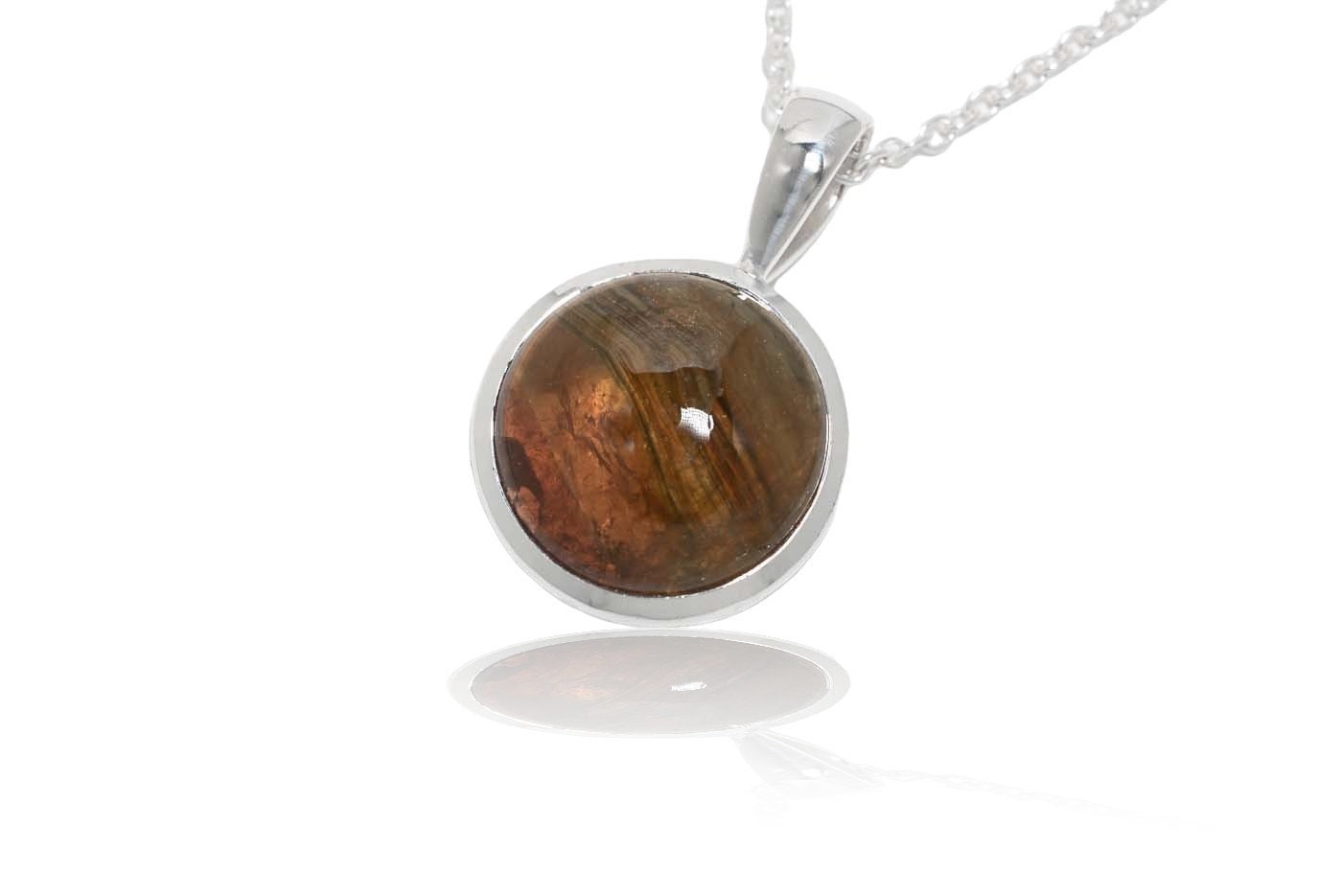 Brauner Turmalin Silber Anhänger Drawit. Länge 28mm von SwankyElements