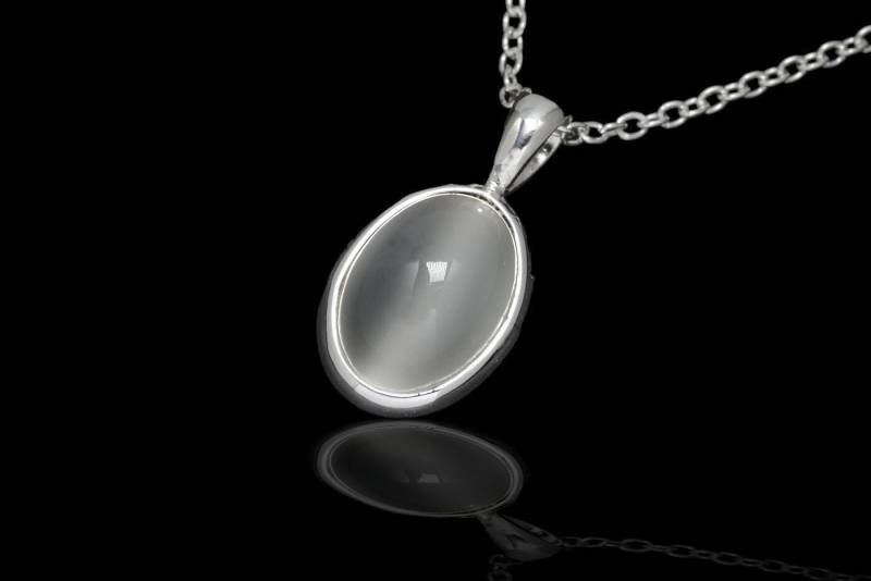 Echter Mondstein Silber Anhänger. 23mm Echter Mondstein Silber Anhänger. 23mm von SwankyElements