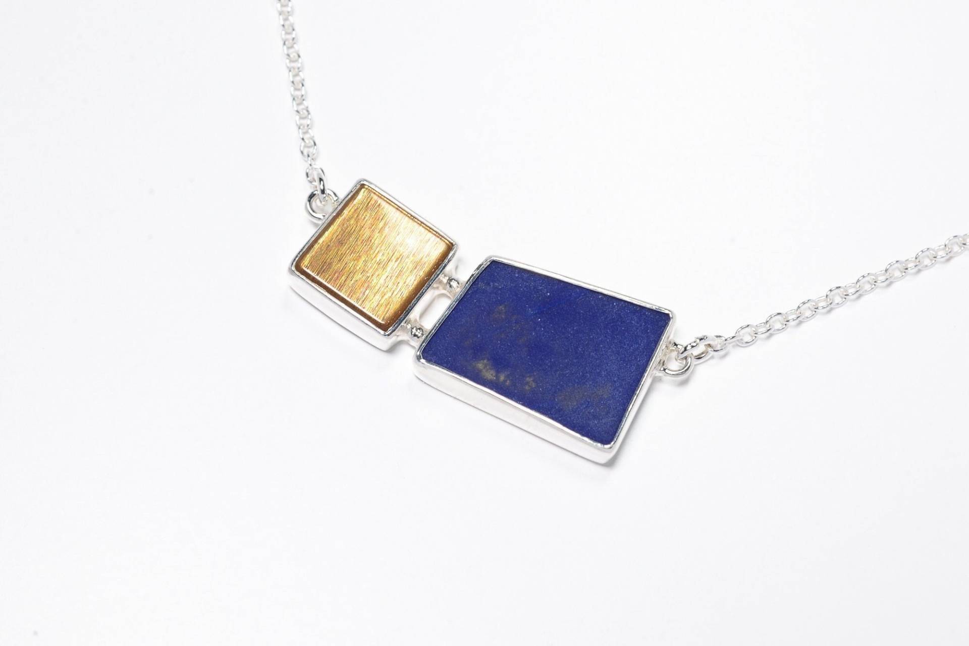 Lapis Lazuli Mit Sonnenstein An Silberkette Lapis Lazuli Mit Sonnenstein An Silberkette von SwankyElements