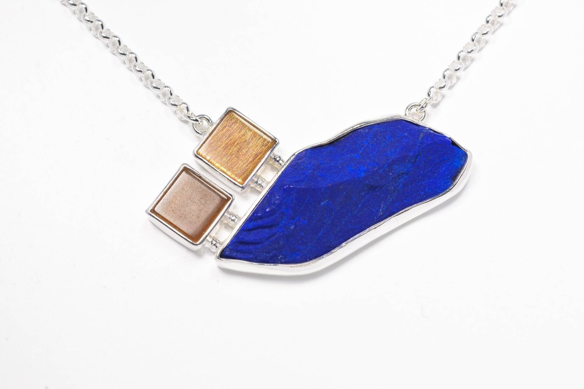 Lapis Lazuli Mit Sonnensteinen An Silberkette Lapis Lazuli Mit Sonnensteinen An Silberkette von SwankyElements
