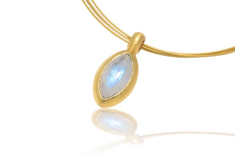Mondstein 18K Gold/Silber Anhänger. 19mm. Regenbogenmondstein. Vergoldet Mondstein 18K Gold/Silber Anhänger. 19mm. Regenbogenmondstein. Vergoldet von SwankyElements
