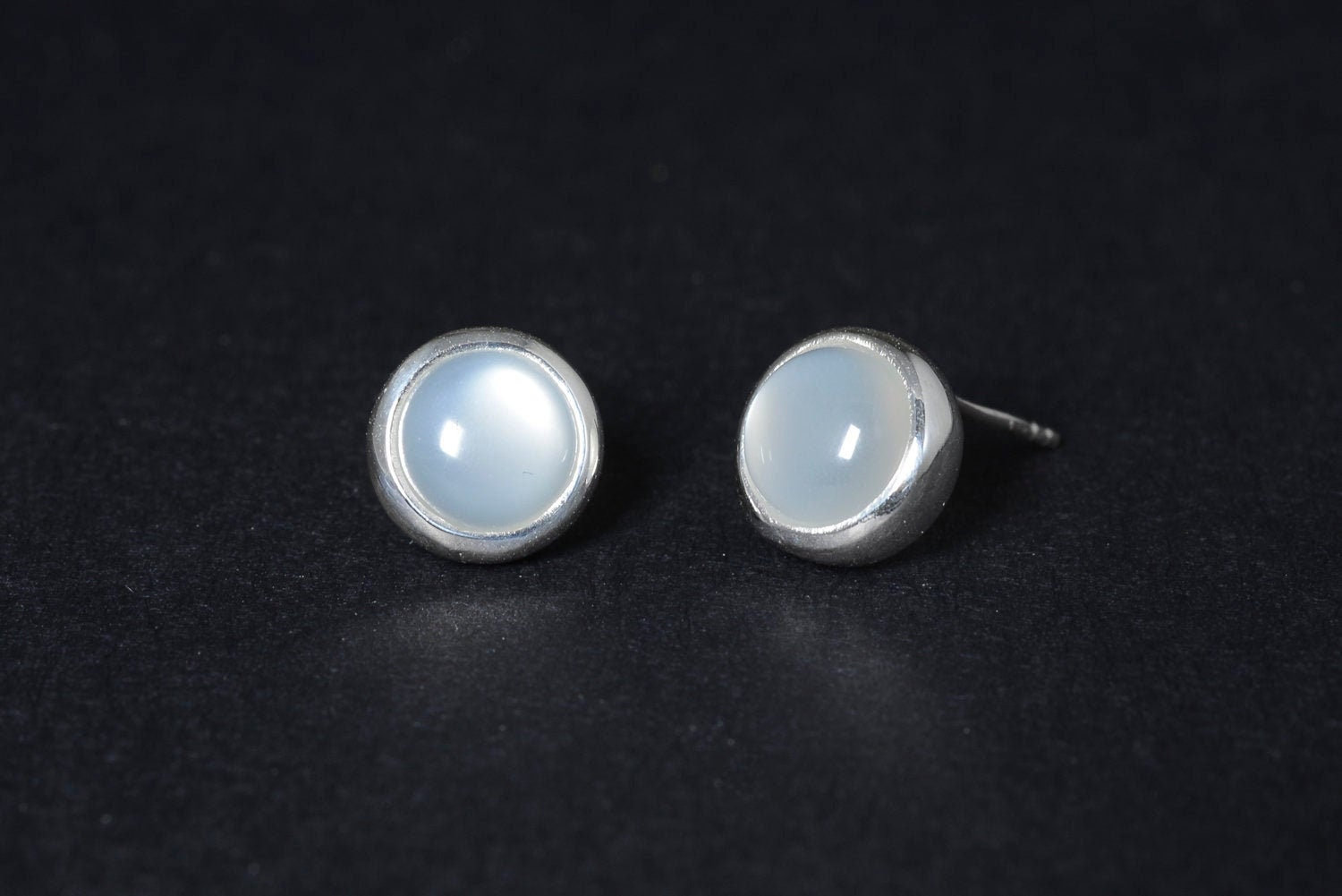 Mondstein 9mm Silber Ohrstecker Echter Mondstein 9mm Silber Ohrstecker Echter von SwankyElements