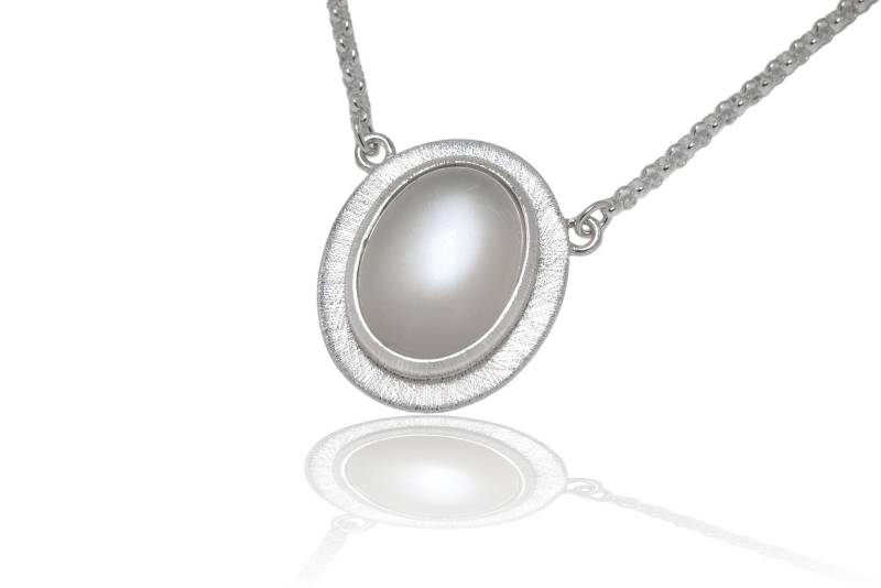Mondstein Silber Anhänger 29mm An Silberkette. Verschiedene Längen von SwankyElements