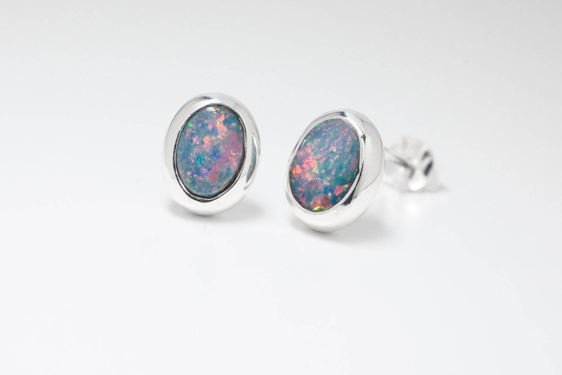 Opal Silber Ohrstecker 9x7mm von SwankyElements