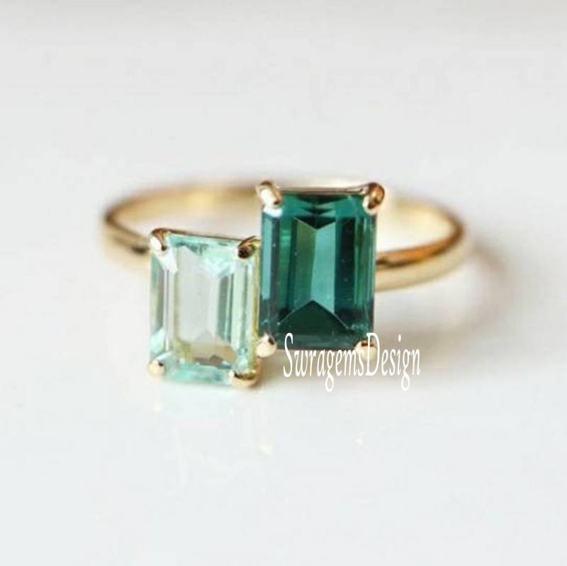 Double Stone Lab Diamant Verlobungsring Toi Et Moi Zwei Steinring 2 Smaragd Aqua Blau Und Grün Ehering Jubiläumsring von SwaraGemsDiamond