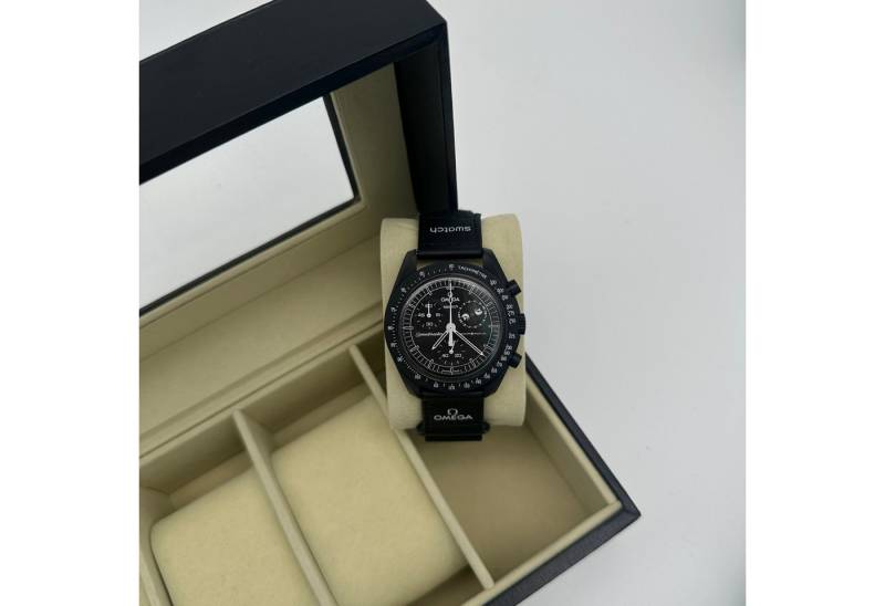 Swatch Chronograph MISSION TO THE MOONPHASE Swatch x Omega - NEW MOON SO33B700 Moonswatch Mission to the Moonphase, Moonswatch Snoopy, Mondphasen Anzeige integriert, Snoopy Moonswatch von Swatch