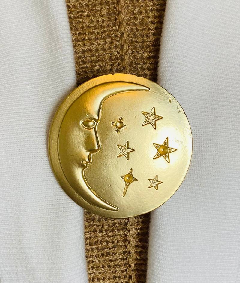 Pullover Clips Gold Mond Sterne Clip Strickjacke Verschluss Schmuck Geschenk Für Mutter Minimalist Geburtstagsgeschenk Sie Von Fabulici von SweaterClipsGalore