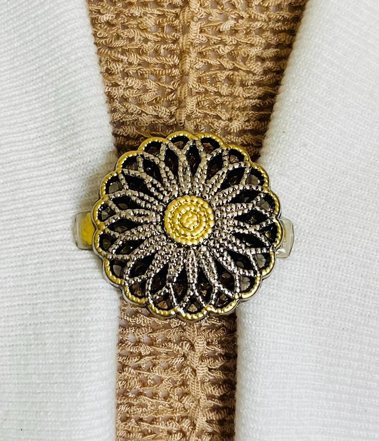 Pullover Clips Gold Silber Blume Clip Strickjacke Boho Schal Spange Brosche Kleid Geburtstagsgeschenk Für Sie Von Fabulici Pullover Clips Gold Silber Blume Clip Strickjacke Boho Schal Spange Brosche Kleid Geburtstagsgeschenk Für Sie Von Fabulici von SweaterClipsGalore