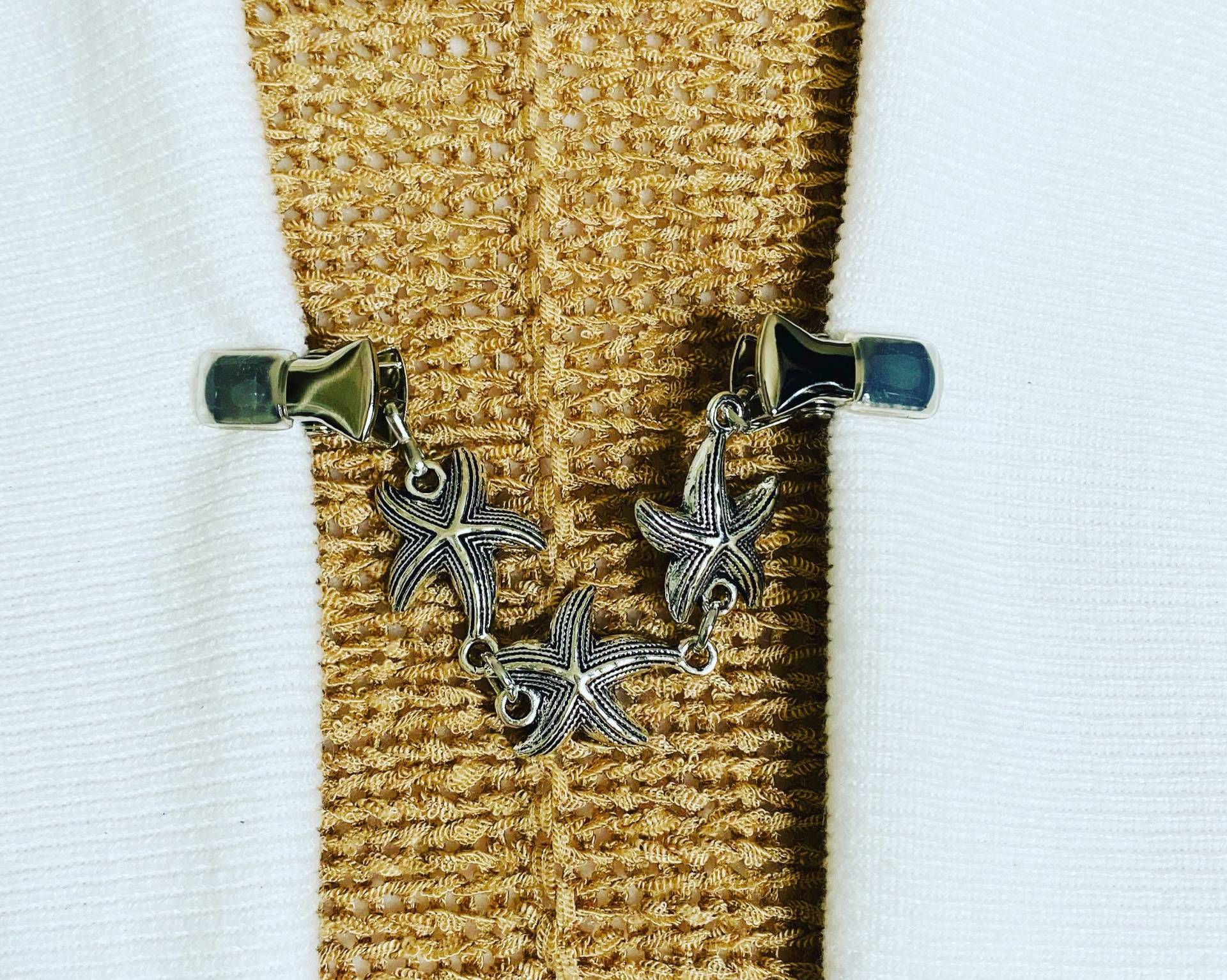 Pullover Clips Seestern Clip Silber Strickjacke Verschluss Sterne Kleid Geschenk Für Mutter Geschenke Sie Von Fabulici Pullover Clips Seestern Clip Silber Strickjacke Verschluss Sterne Kleid Geschenk Für Mutter Geschenke Sie Von Fabulici von SweaterClipsGalore