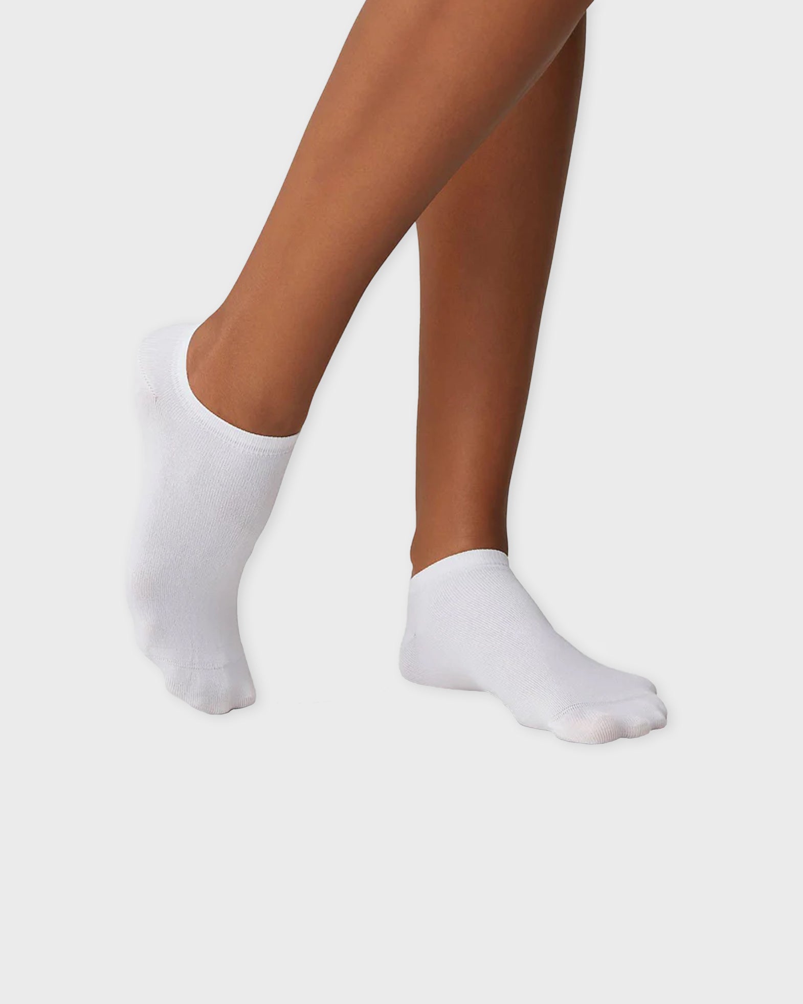 Swedish Stockings Socks Sara Premium Sneaker White von Swedish Stockings
