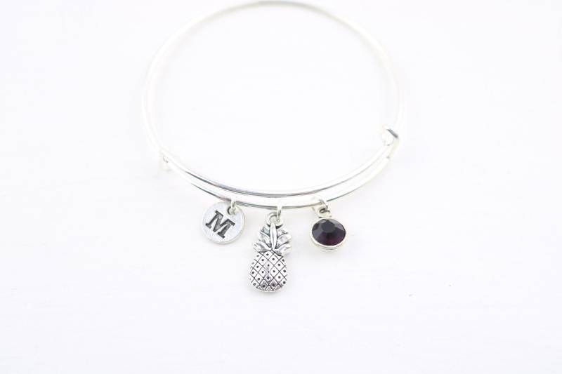 Ananas Charm Armreif Personalisierter Schmuck Mit Anfangs Geburtsstein von SwedishBeautyDesign