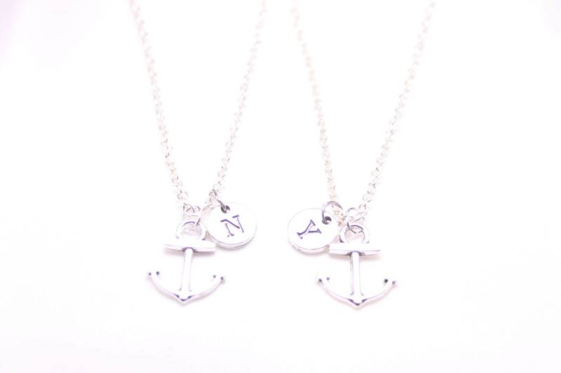 Anker Halskette 2Er Set Silber Bff Freundschaftsschmuck, Personalisierte Initial Charms von SwedishBeautyDesign