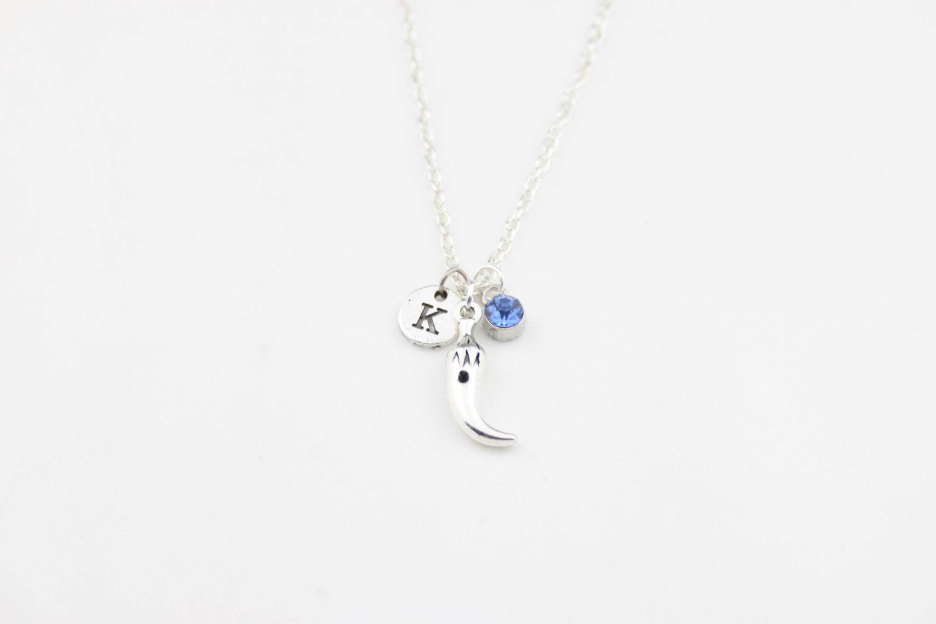 Chili-Pfeffer-Halskette, Erster Geburtsstein-Charme, Foodie Geschenk von SwedishBeautyDesign