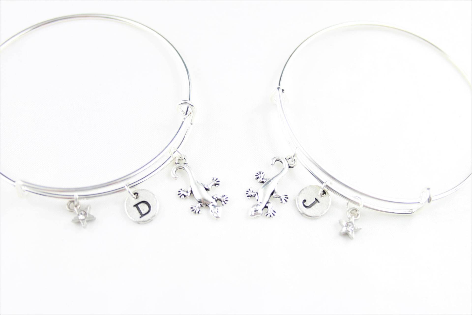 Eidechse Armreif Set Für 2 Personalisiertes Initial Armband, Geschenk Mädchen von SwedishBeautyDesign