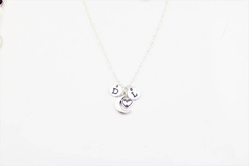 Mond Und Herz Halskette Personalisierter Initial Anhänger, Liebesschmuck von SwedishBeautyDesign