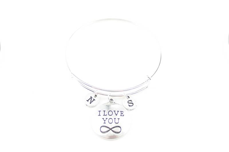 Personalisiertes Eternity Armreif Ich Liebe Dich Charm, Paar Geschenk von SwedishBeautyDesign