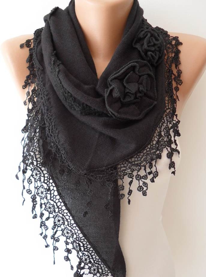 Handgemachte Schwarze Rose Schal Baumwoll-Spitzenborte von SwedishShop