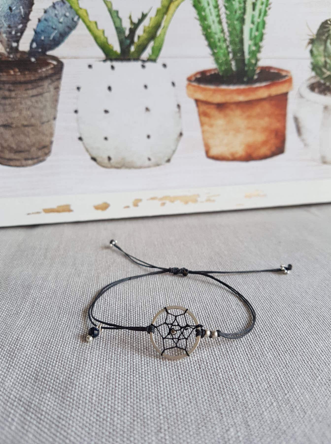 Traumfänger Armband, Schmuck, Geknotetes Freundschaftsarmband, Makramee Verstellbares Einfaches Armband Traumfänger Armband, Schmuck, Geknotetes Freundschaftsarmband, Makramee Verstellbares Einfaches Armband von SweeThingsJewelry