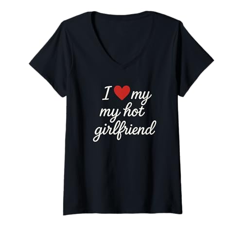 Damen "I Heart My Hot Girlfriend" niedliches kursives romantisches Design T-Shirt mit V-Ausschnitt Damen "I Heart My Hot Girlfriend" niedliches kursives romantisches Design T-Shirt mit V-Ausschnitt von Sweet Love Statement Apparel