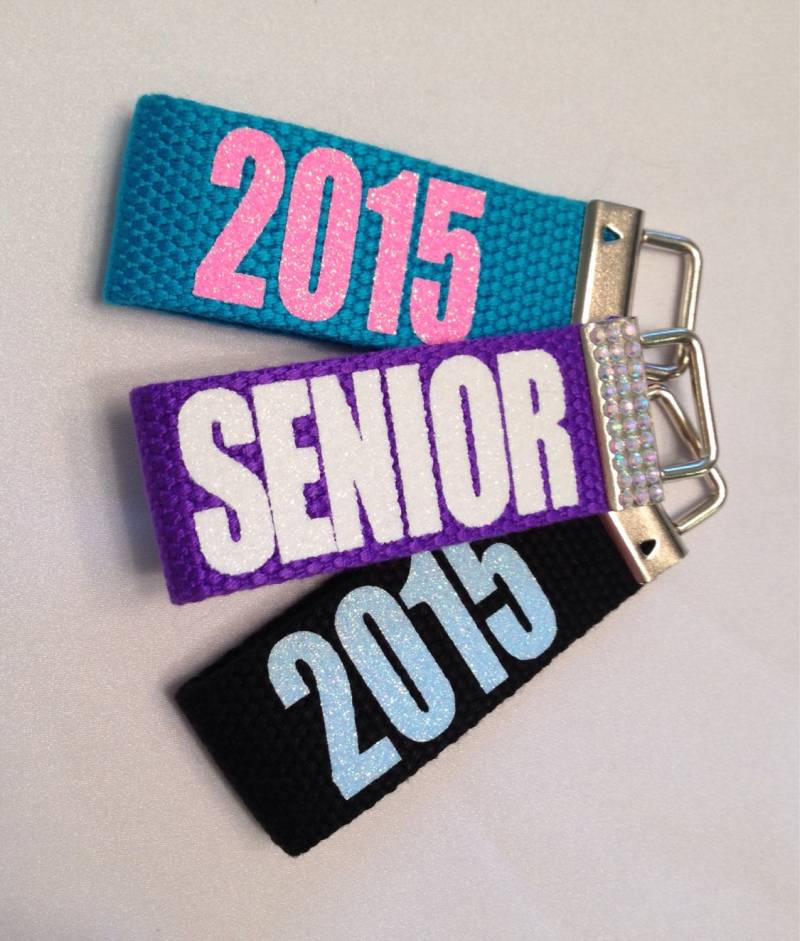 Senior Schlüsselanhänger, Rucksack Tag Any Year Grün Rot Blau Gold Schwarz Lila Pink Etc von SweetAngelDreamBows