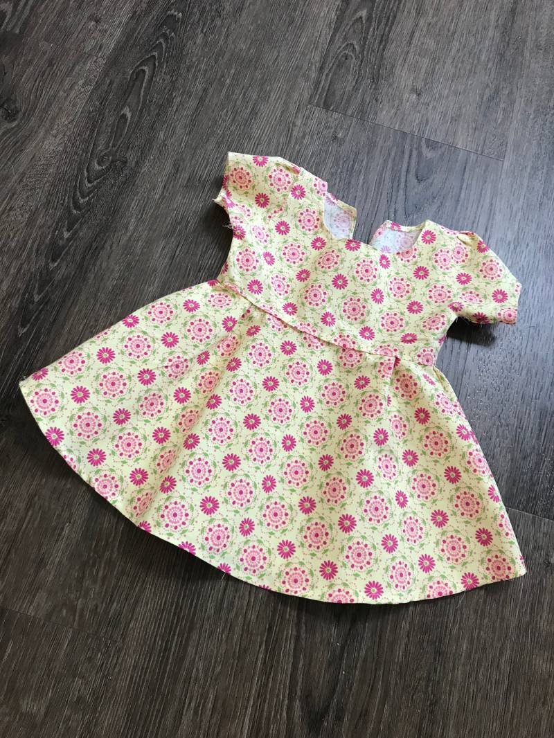 Sommer-Swing Kleid Sommer-Swing Kleid von SweetBabyLaneCo