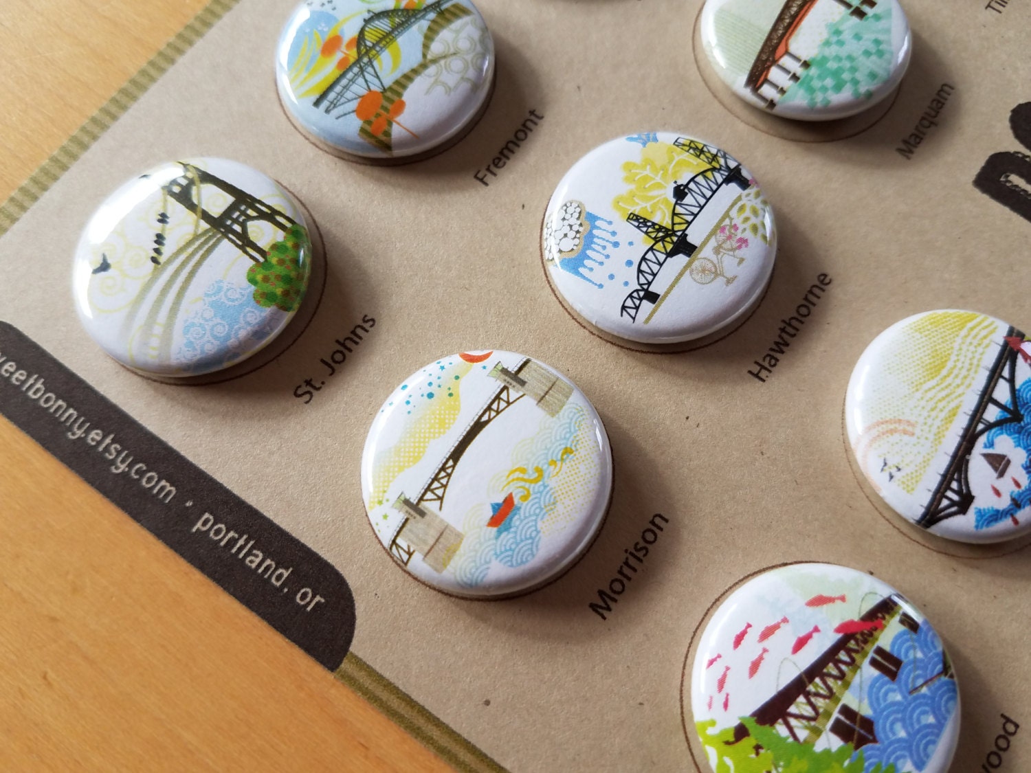 Portland Bridges - One Inch Pinback Buttons Oder Magnete Geschenkset Packung Mit Zwölf Portland Bridges - One Inch Pinback Buttons Oder Magnete Geschenkset Packung Mit Zwölf von SweetBonny