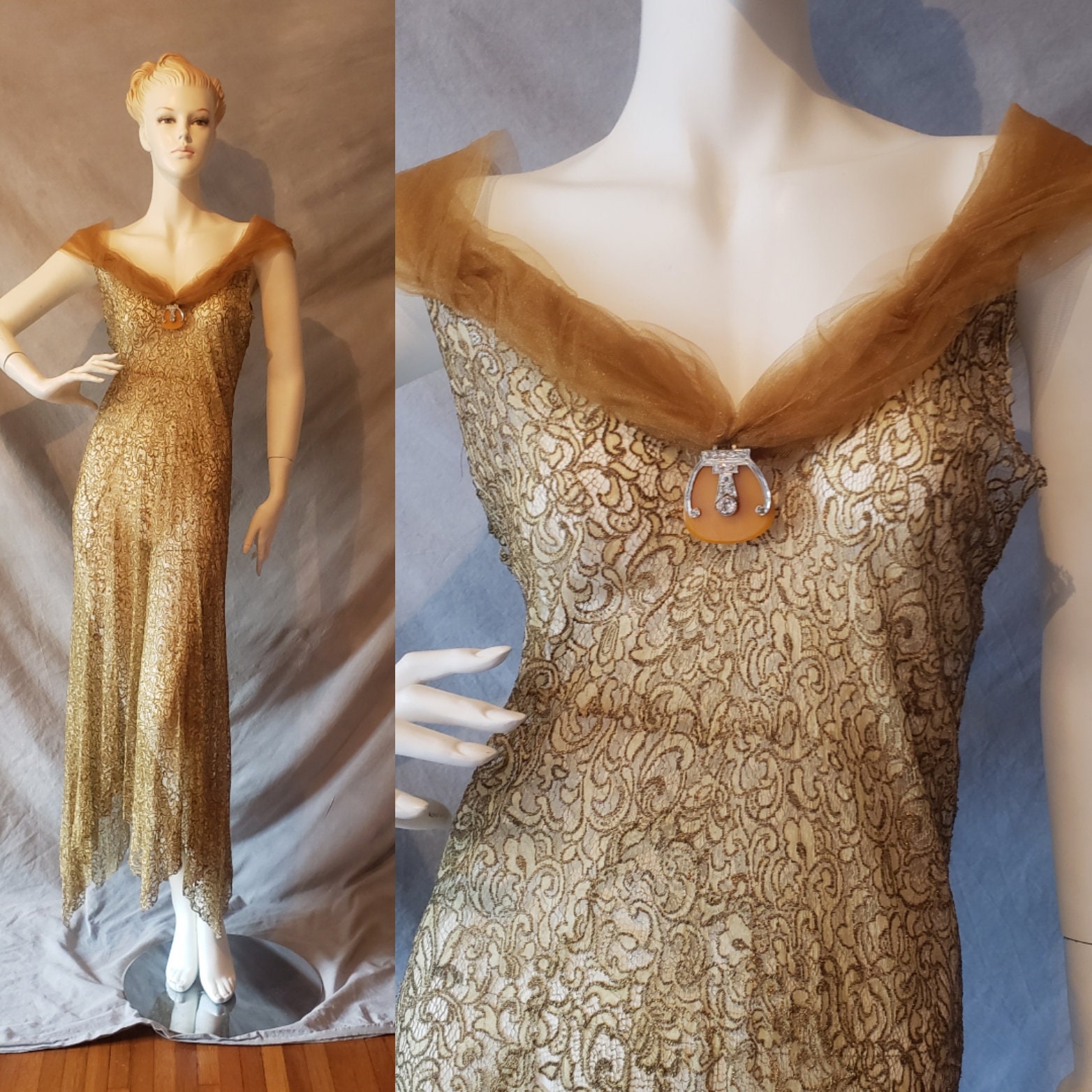 1930Er Jahre Gold Göttin Metallic Lahm Französisch Chantilly Spitze & Tüll Bias Kleid Art Deco Bakelit Strass Akzent 1930Er Jahre Gold Göttin Metallic Lahm Französisch Chantilly Spitze & Tüll Bias Kleid Art Deco Bakelit Strass Akzent von SweetCactusFlower