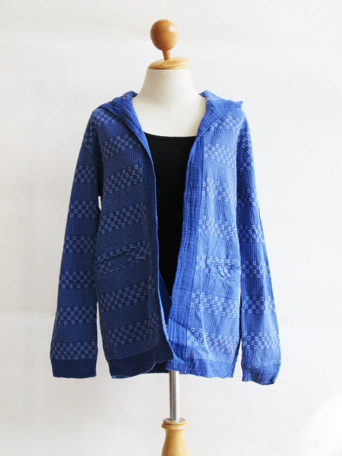 J2, Sky Comfort Kapuze Blau Baumwolljacke J2, Sky Comfort Kapuze Blau Baumwolljacke von SweetCakeCookie