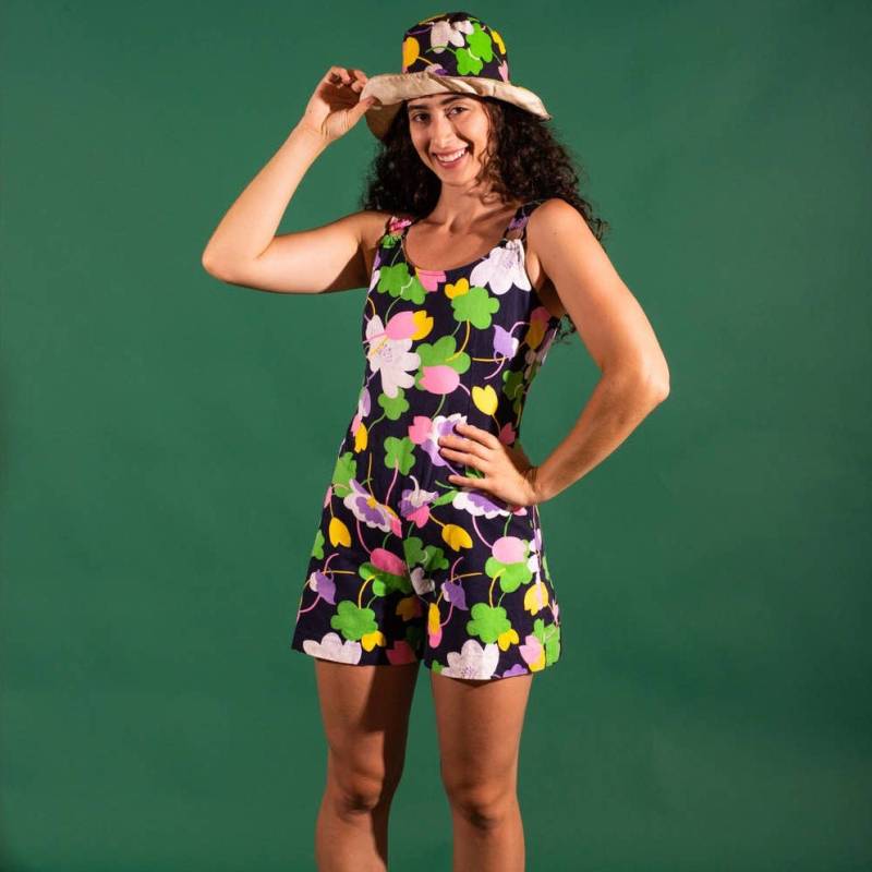 1960Er Baumwolle Strampler + Mütze | Kleine Büste 35 Taille 30 Eimerhut Vintage von SweetDahliaVintage