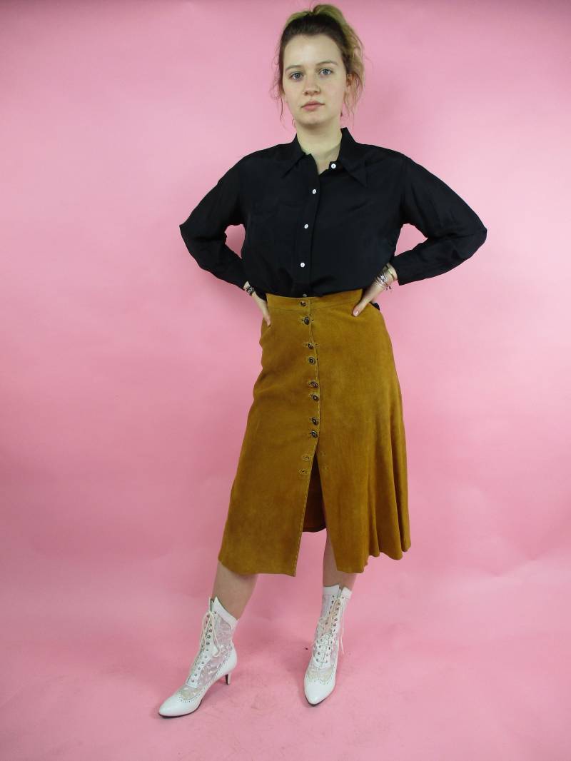 1970S Brauner Wildleder A Line Button Down Rock | Größe S Taille 40-70cm Vintage Vtg von SweetDahliaVintage