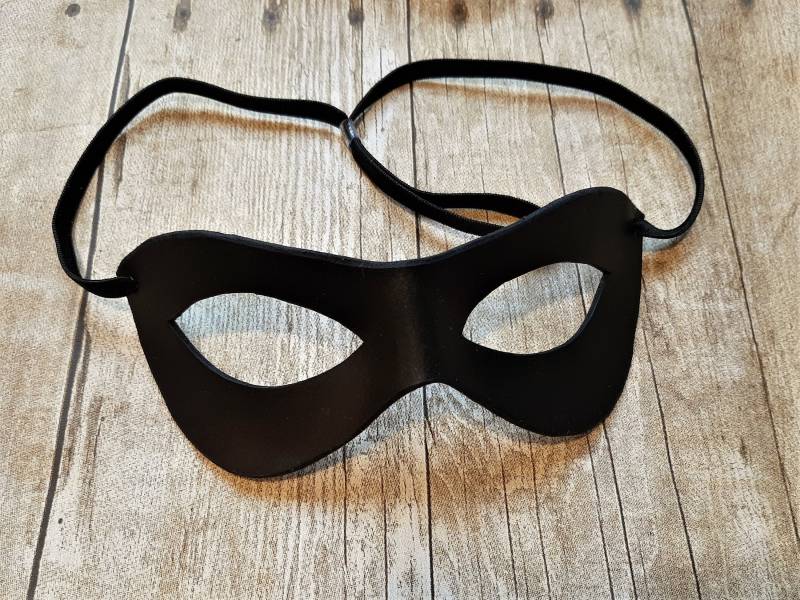 Basic Leder Maske - Superheld Masquerade Party Cosplay Kostüm Halloween Benutzerdefinierte Karneval Zubehör von SweetPeaByJess