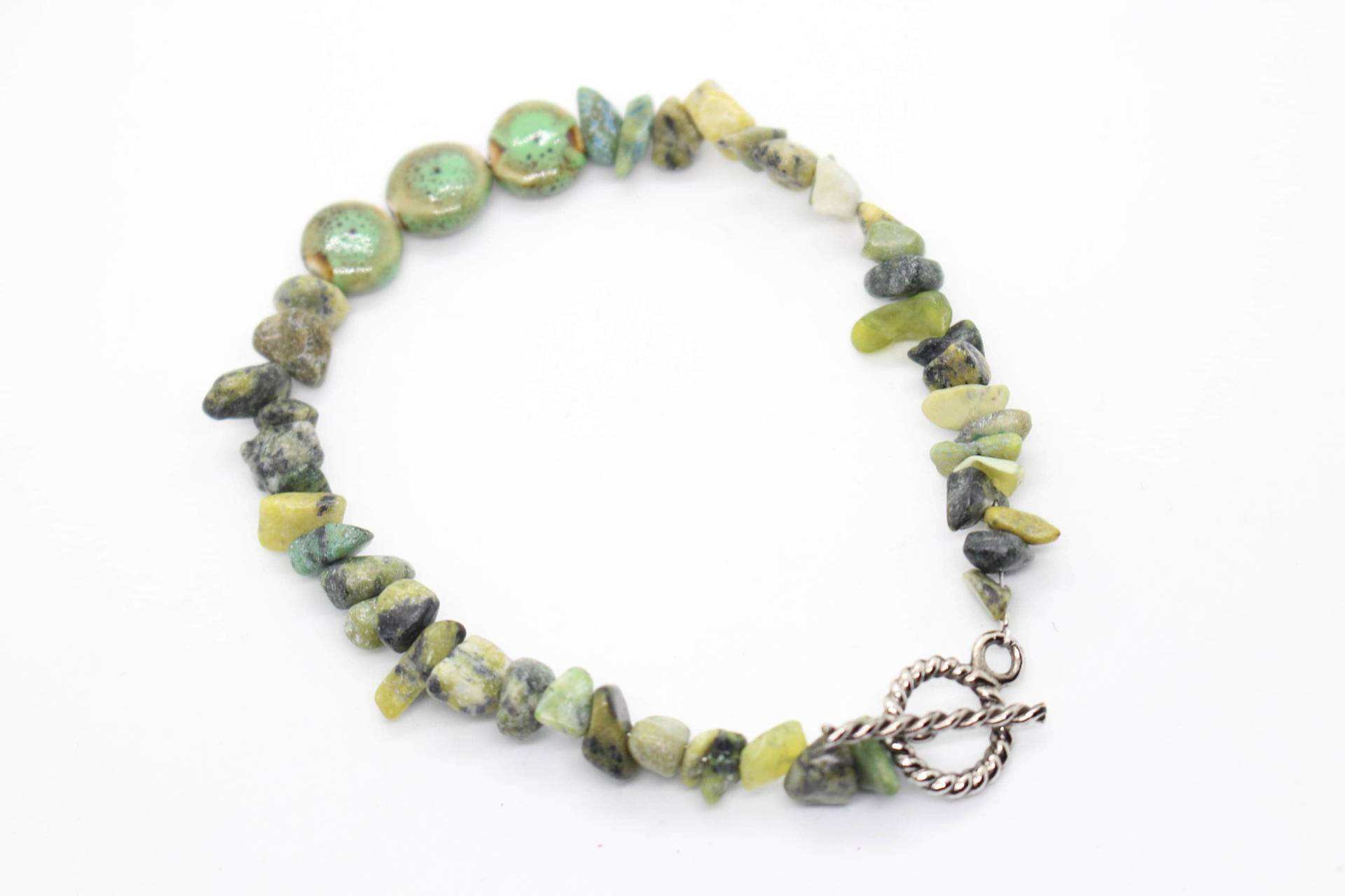 Grüner Edelstein Armband, Perlen Chip Schmuck, Armband Mit Grünem Stein, Glasperlen Toggle Grüner Edelstein Armband, Perlen Chip Schmuck, Armband Mit Grünem Stein, Glasperlen Toggle von SweetPeaNPosh