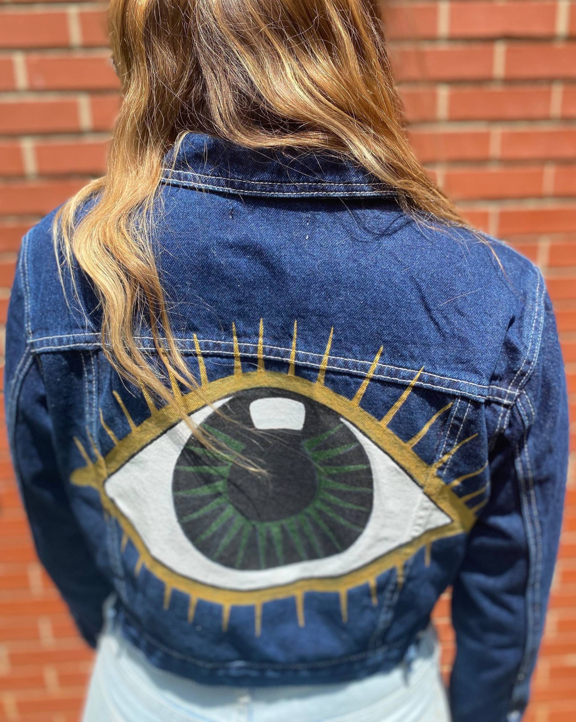 All Seeing Eye Bemalte Indigo Jeansjacke Damen Größe S von SweetPeachDenim