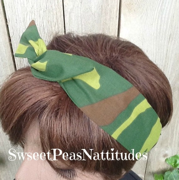 Draht Dolly Bogen Camo Ii Verdrahtet Stirnband Rockabilly Haar Schal - Bandana Draht Dolly Bogen Camo Ii Verdrahtet Stirnband Rockabilly Haar Schal - Bandana von SweetPeasNattitudes