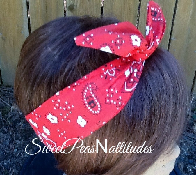 Haarband Wired Dolly Schleife Rot Taschentuch Bandana Print Rockabilly Draht Schal von SweetPeasNattitudes